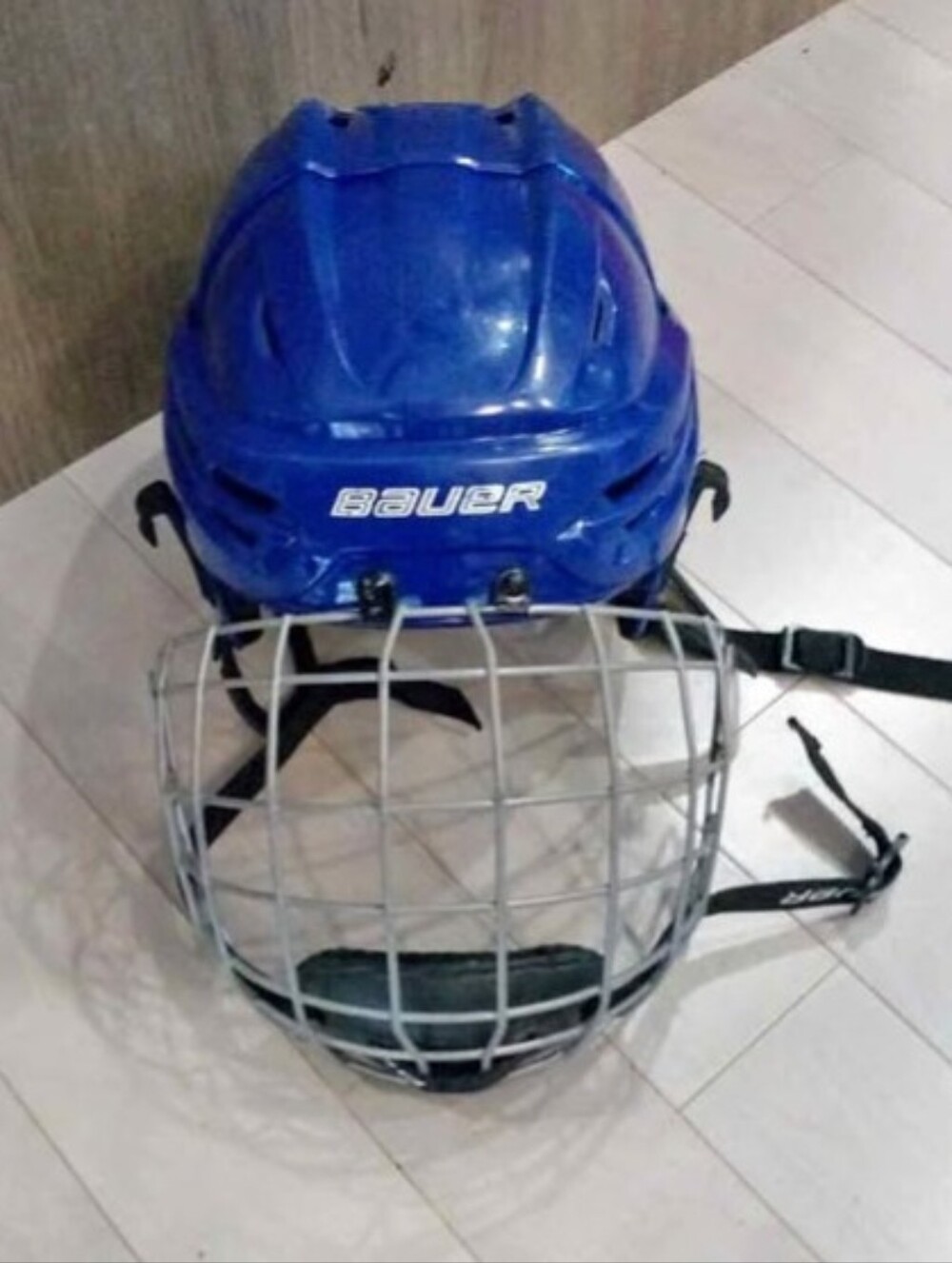 Bauer Youth Hockey Helmet Casque Bauer RE-AKT junior small